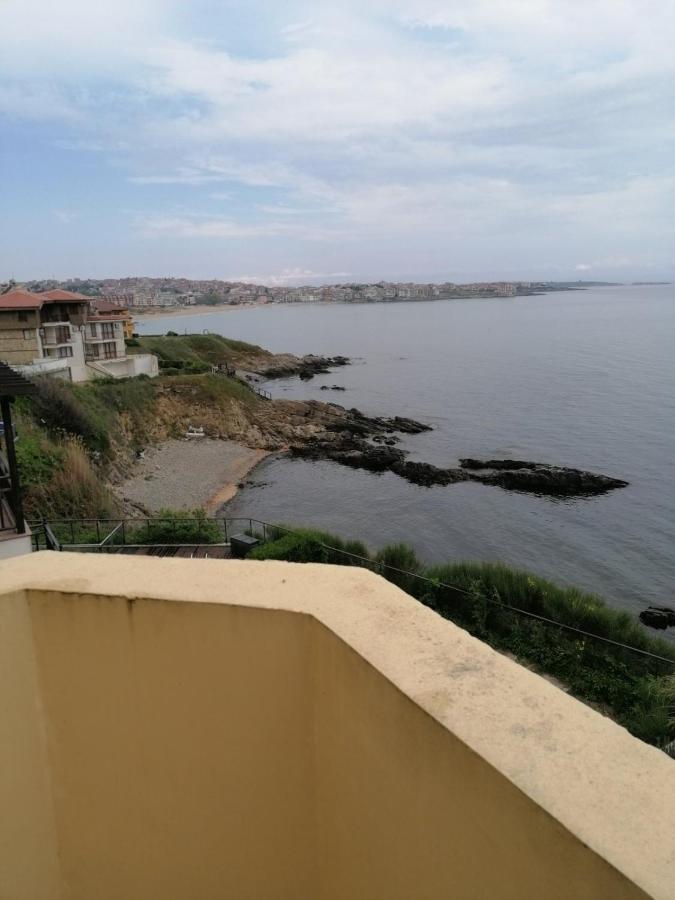 Villa Krisia Apartments Sozopol Bagian luar foto