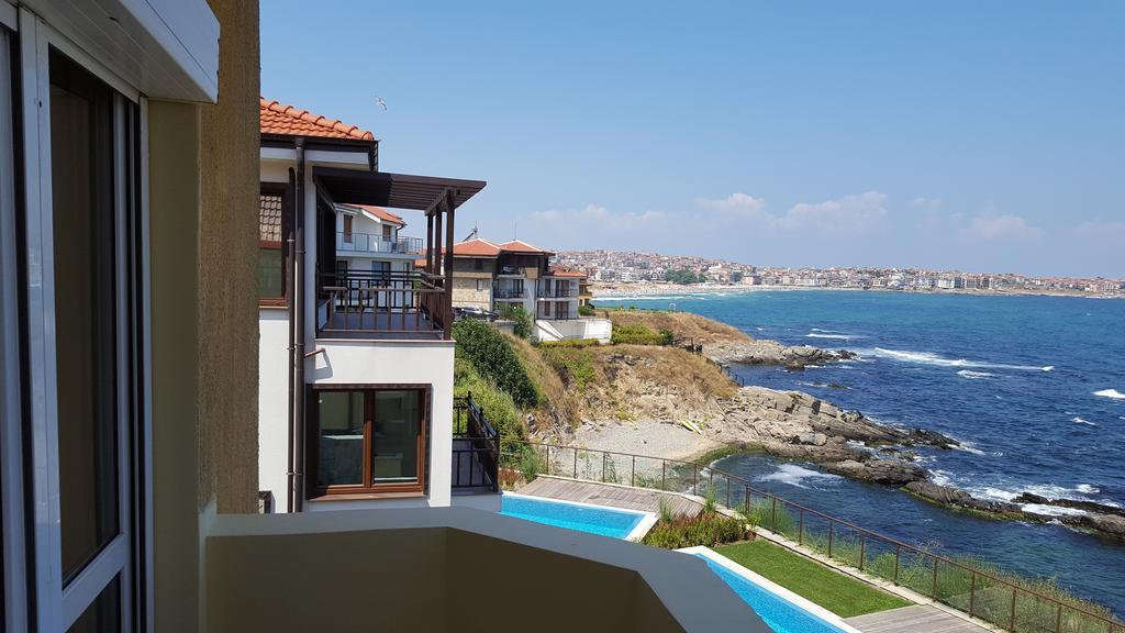 Villa Krisia Apartments Sozopol Bagian luar foto